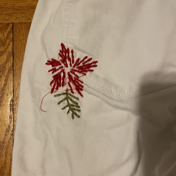 White jeans Capri - Picture 8 of 8